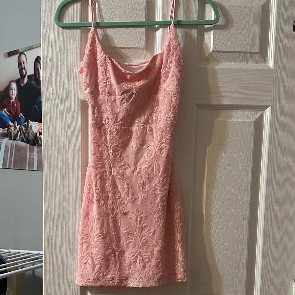 Elegant Light Pink Lace Dress perfect for Homecoming  - new without tags